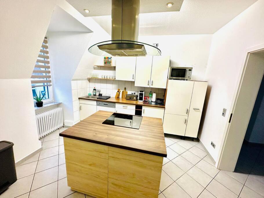Apartament Loft Mit Billard-Tisch Und Ps4 Wuppertal Zewnętrze zdjęcie
