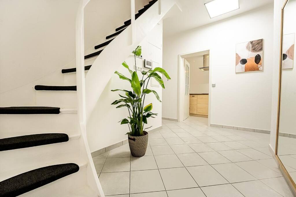 Apartament Loft Mit Billard-Tisch Und Ps4 Wuppertal Zewnętrze zdjęcie