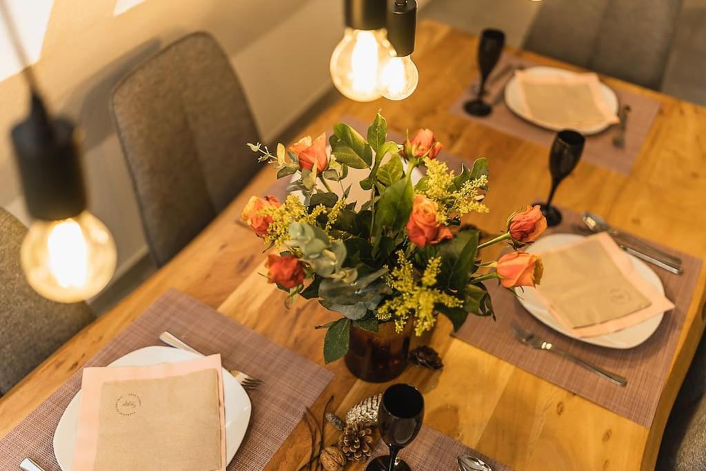 Apartament Loft Mit Billard-Tisch Und Ps4 Wuppertal Zewnętrze zdjęcie